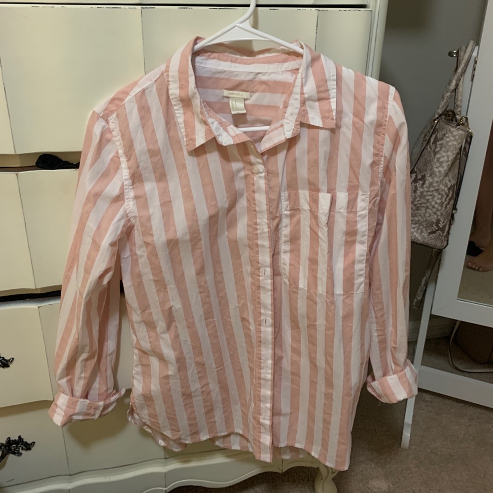 Pink stripped button up